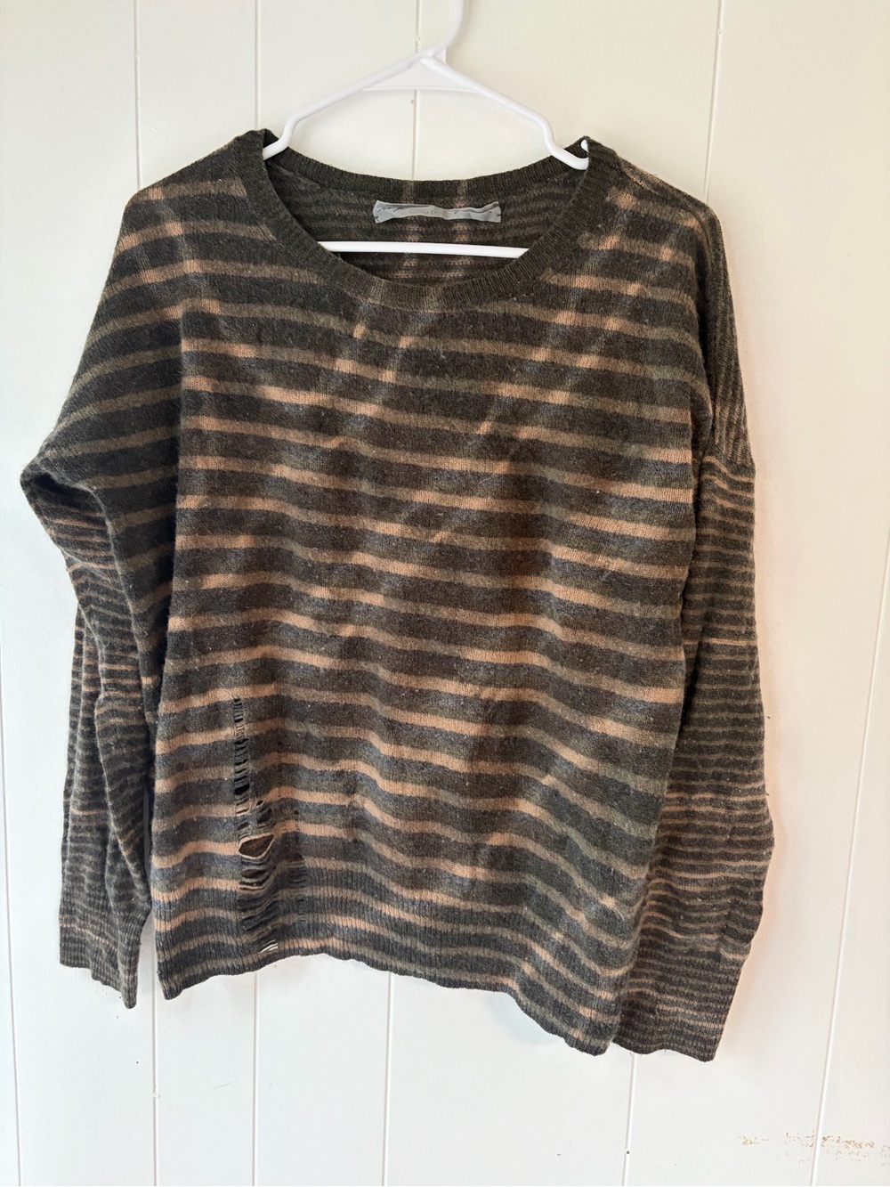 Raquel Allegra distressed cashmere sweater medium